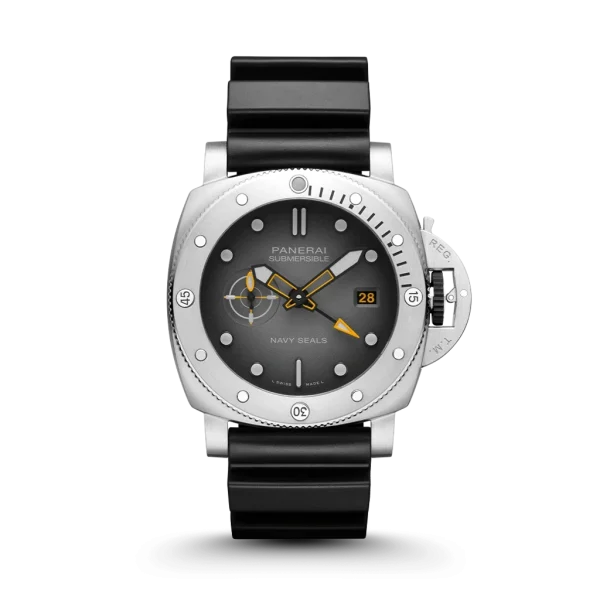 PAM01323 Submersible GMT Navy SEALs