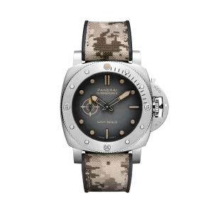 PAM01518 Submersible QuarantaQuattro Navy SEALs
