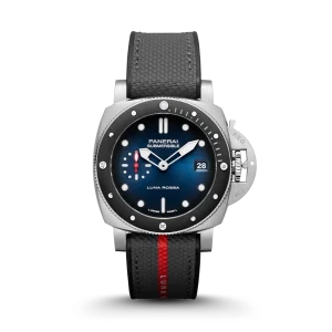 PAM01565 Submersible Luna Rossa