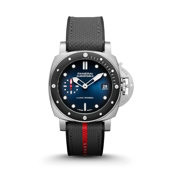 PAM01565 Submersible Luna Rossa